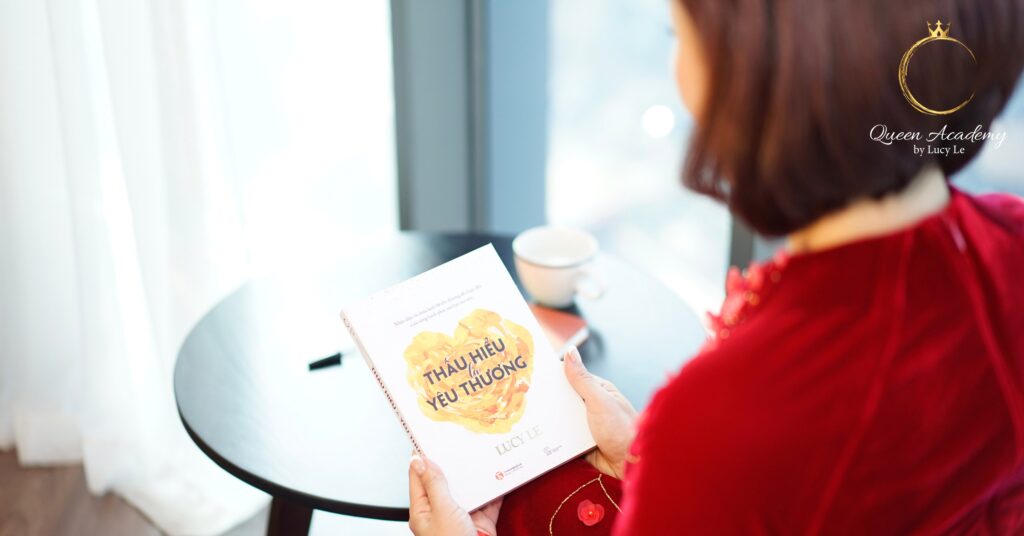 Yêu từ trưởng thành và yêu từ tổn thương: Làm sao để thoát khỏi vòng lặp tình yêu đầy đau khổ?