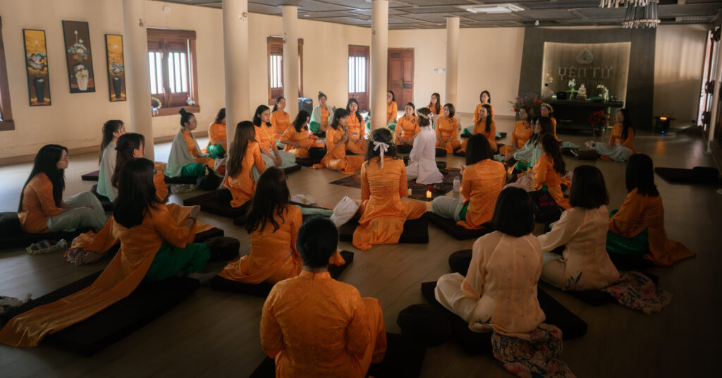 Vì sao bạn luôn yêu sai người dù đã cố gắng thay đổi?